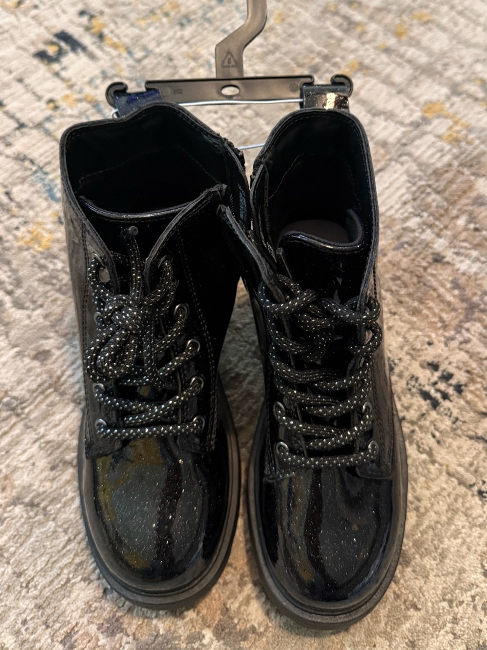Old Navy Girls Black and glitter boots size 13. NWT